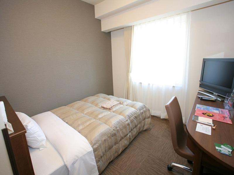 Hotel Route-Inn Utsunomiya Miyukicho -Kokudou4Gou- Buitenkant foto